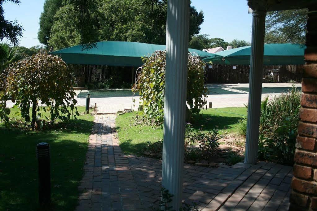 Ancient Windmill Guesthouse And Conference Venue Benoni Exterior foto